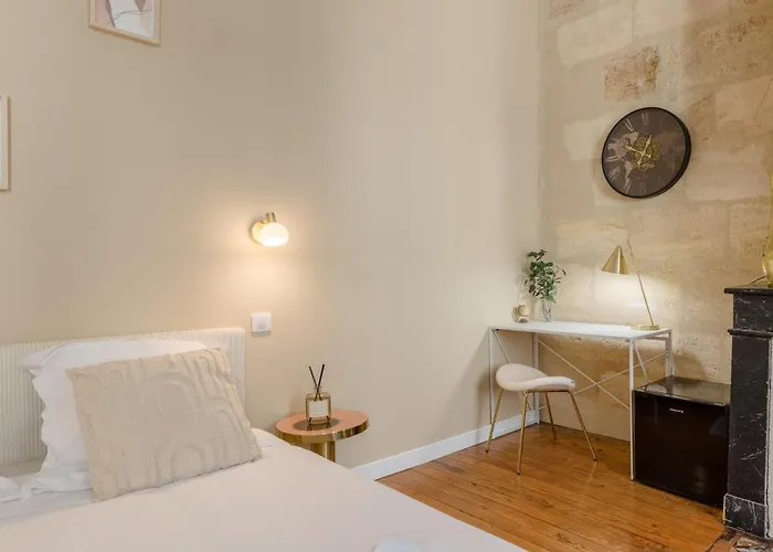 Le Nid Des Chartrons - Privee Elegante Au Coeur De Quarto em Acomodações Particulares Bordéus